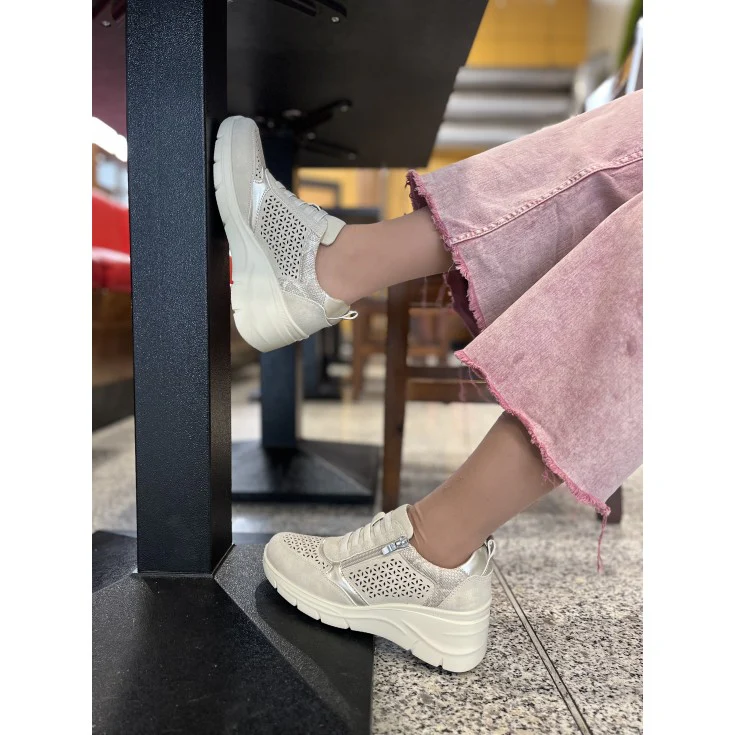 ZAPATO COMODO COMPARITO BEIGE - Image 4