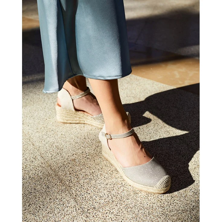 CUÑA DE ESPARTO LIRIO PLATA PLANTAFOAM - Image 4